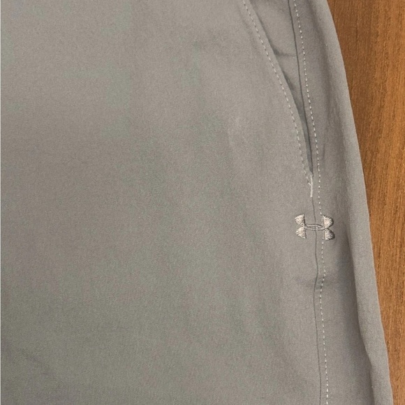 Under Armour Men's Dri-Fit Shorts Loose Golf Flat Front Gray Size 34 - Picture 2 of 13